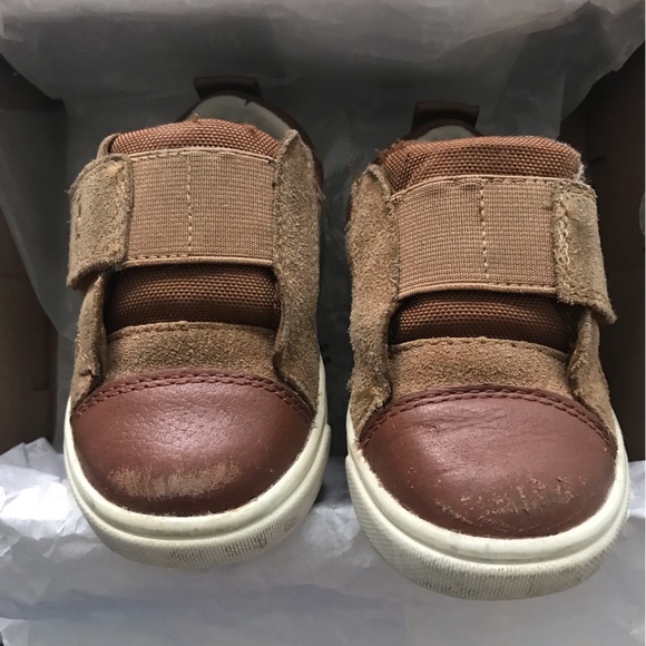 UGG Kids T Rennon Low Sneakers Toddler Size 6 - Picture 9 of 13